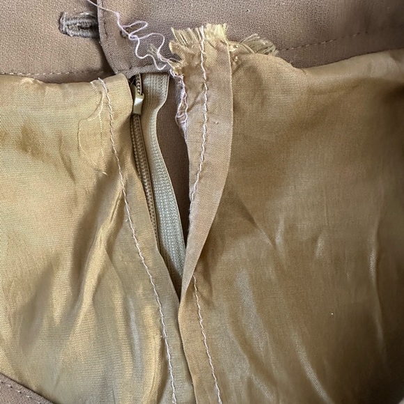 Green Pleated Pencil Skirt Knee-Length Work - Picture 5 of 7